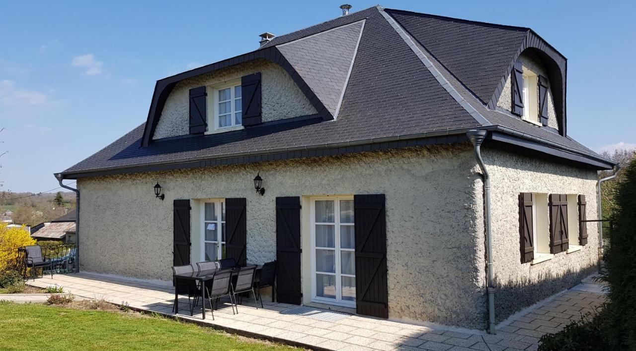 La Maison Du Muguet - Accueil Chevaux - Horse Friendly Liart Exterior foto