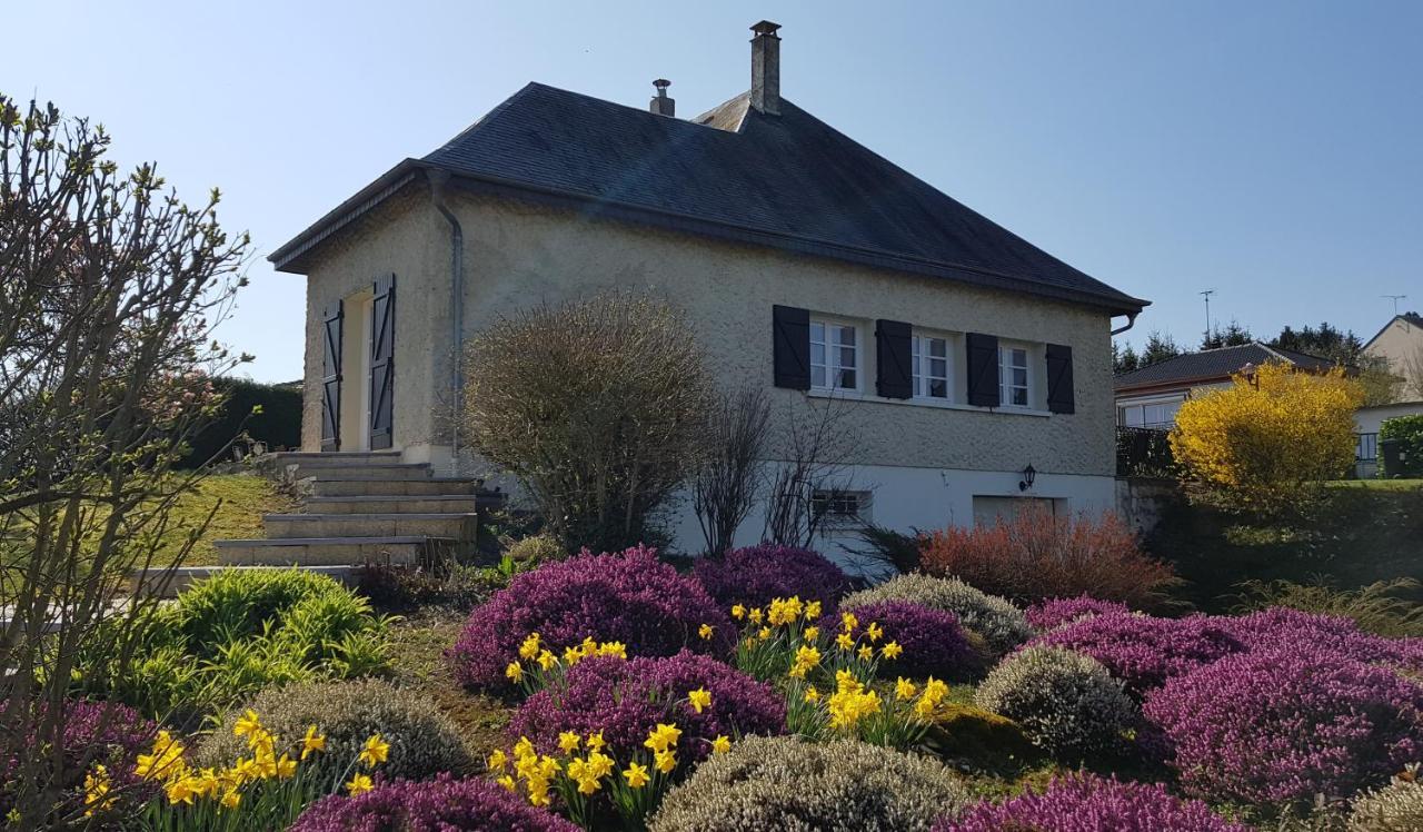 La Maison Du Muguet - Accueil Chevaux - Horse Friendly Liart Exterior foto
